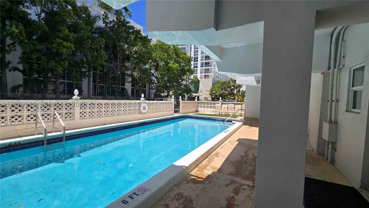 3000 Riomar St #703 - Photo 3 of 24