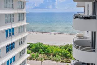 5555 Collins Ave #14B - Photo 1 of 1