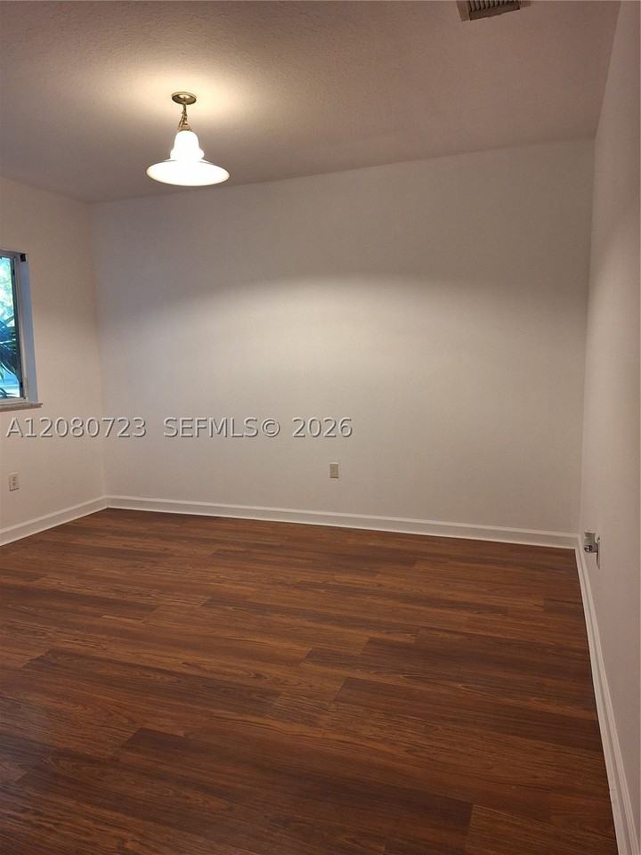 11381 Sw 230th Ter - Photo 3 of 17