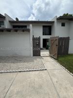 featured image of 7002 Sw 114th Ave #7002