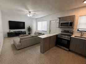 600 Sw 10th St #5 - Photo 1 of 1