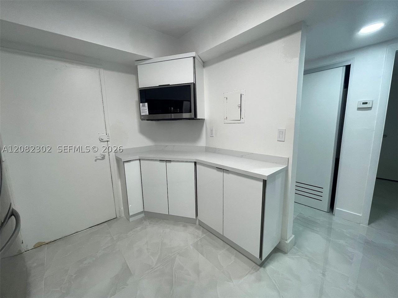 1351 Ne Miami Gardens Dr #1202E - Photo 3 of 15