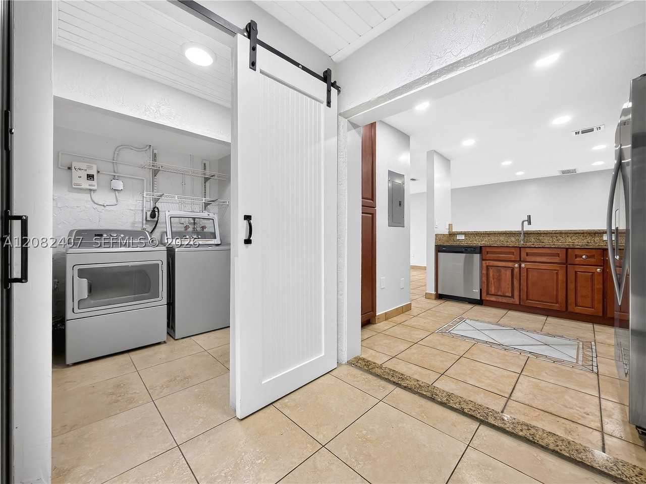 10505 Sw 153rd Ct #6 - Photo 7 of 18