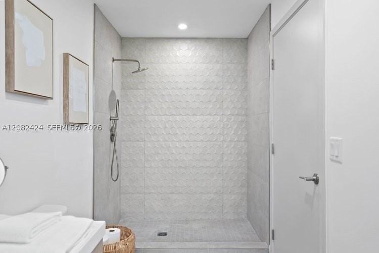 12640 Ne 12th Ave #748 - Photo 6 of 15