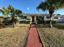 510 W 36th Pl - Photo 1 of 1