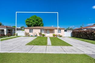 1020 Sw 73rd Pl - Photo 1 of 1