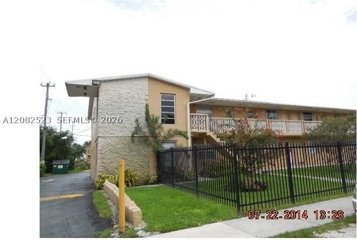 3903 Sw 78th Ct #103 - Photo 7 of 32