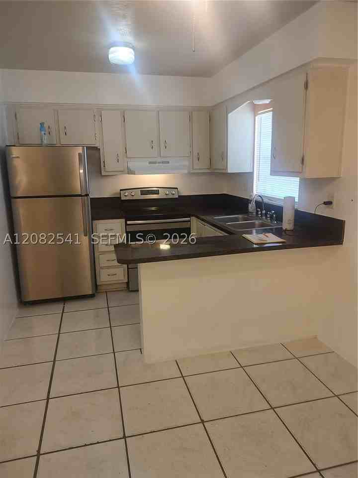 7655 Venetian St #1-4 - Photo 2 of 3