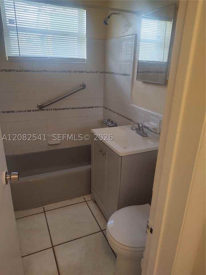 7655 Venetian St #1-4 - Photo 3 of 3
