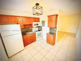 47 Nw 47th Ave #14 - Photo 1 of 1