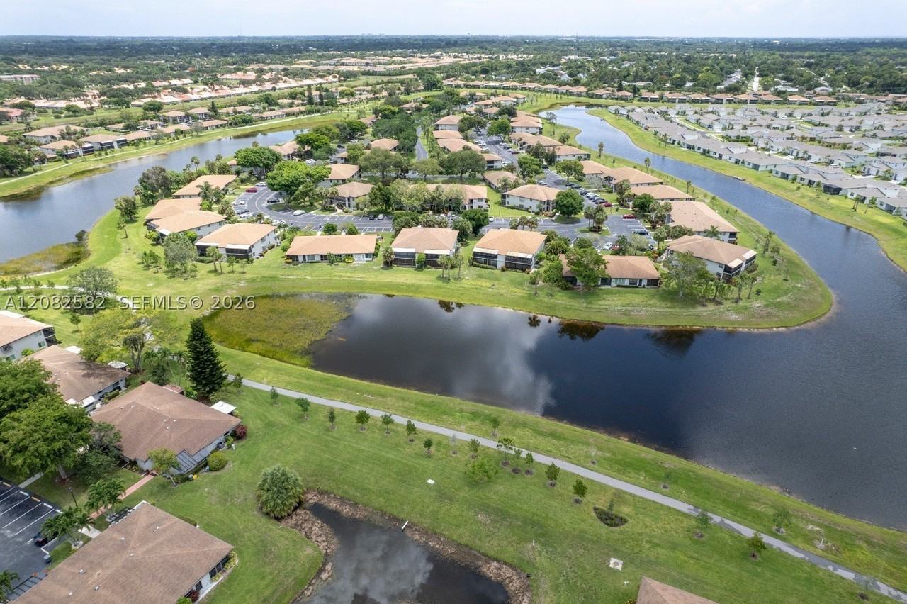 13283 Pineapple Palm Ct #F - Photo 5 of 32