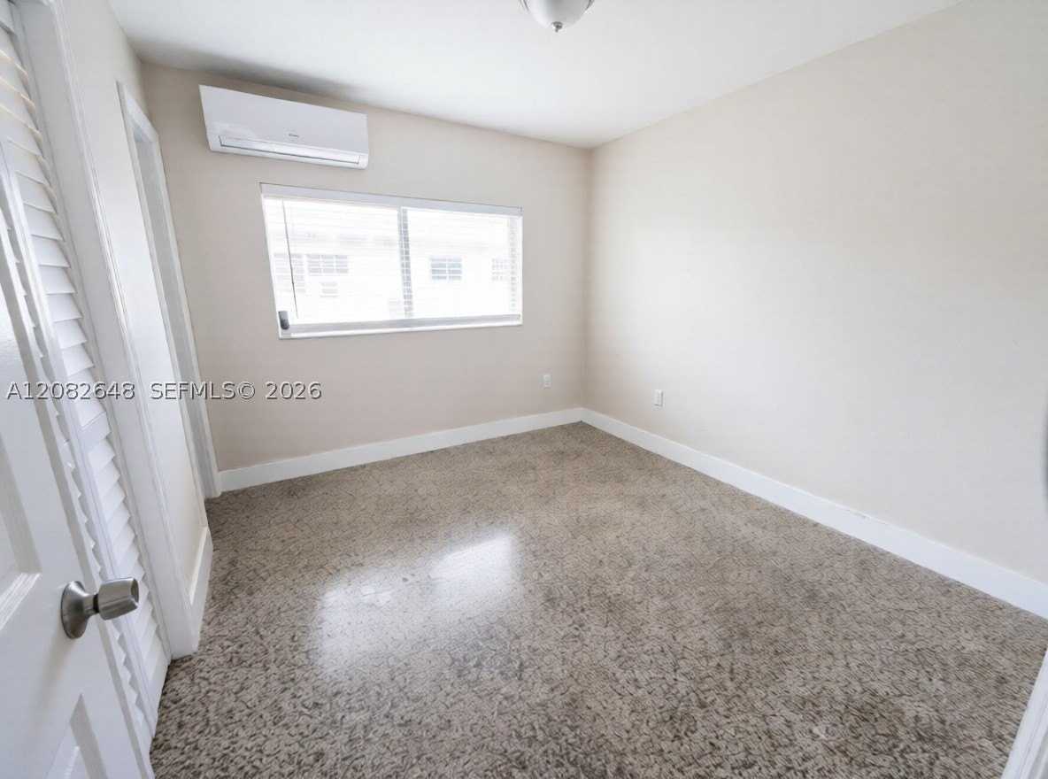 6001 Nw 14th Ave #2 - Photo 5 of 8