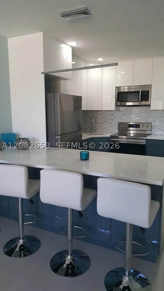 4627 Bougainvilla Dr #2E - Photo 4 of 14