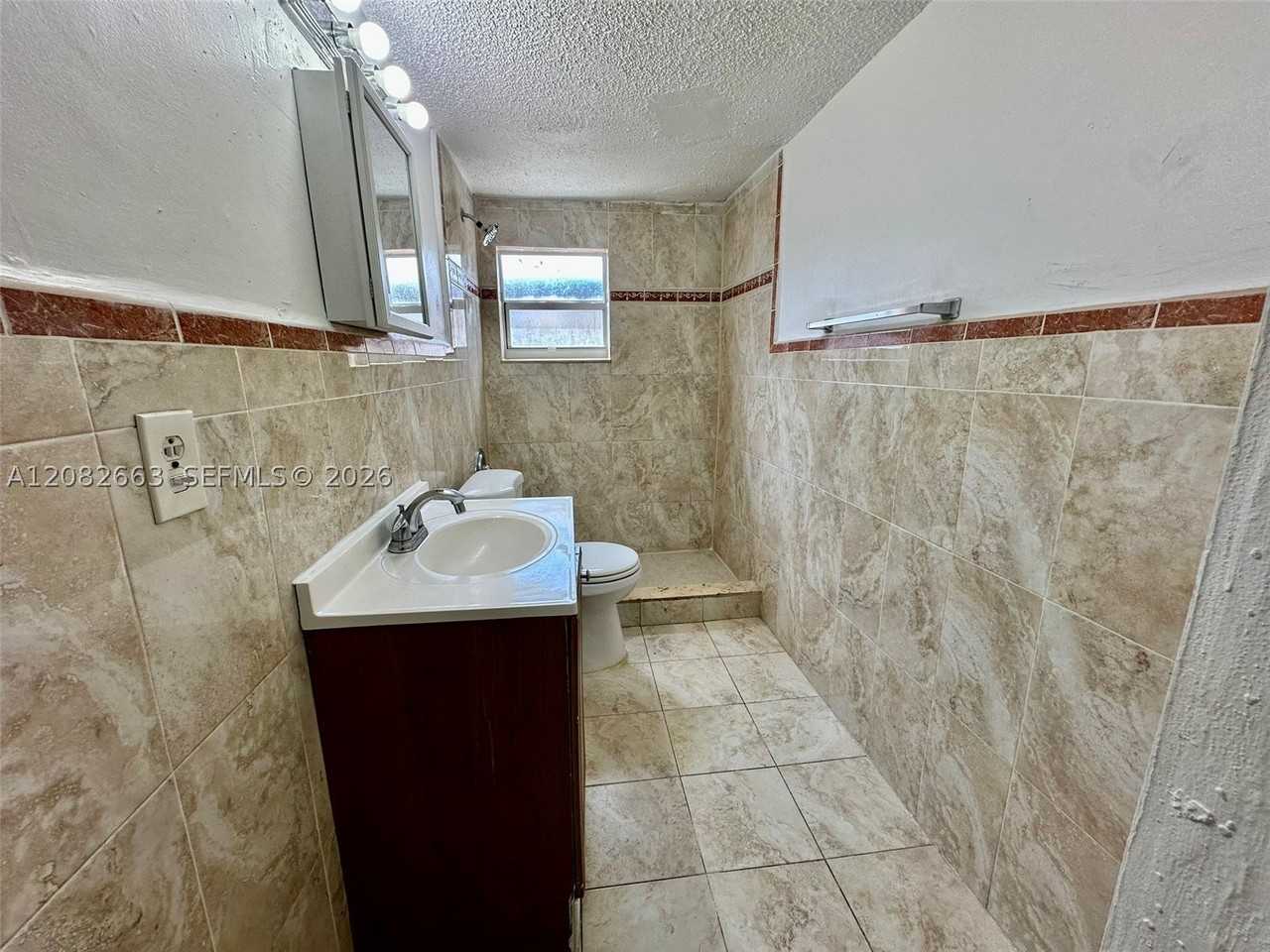 2306 Nw Flagler Ter #1 - Photo 5 of 14