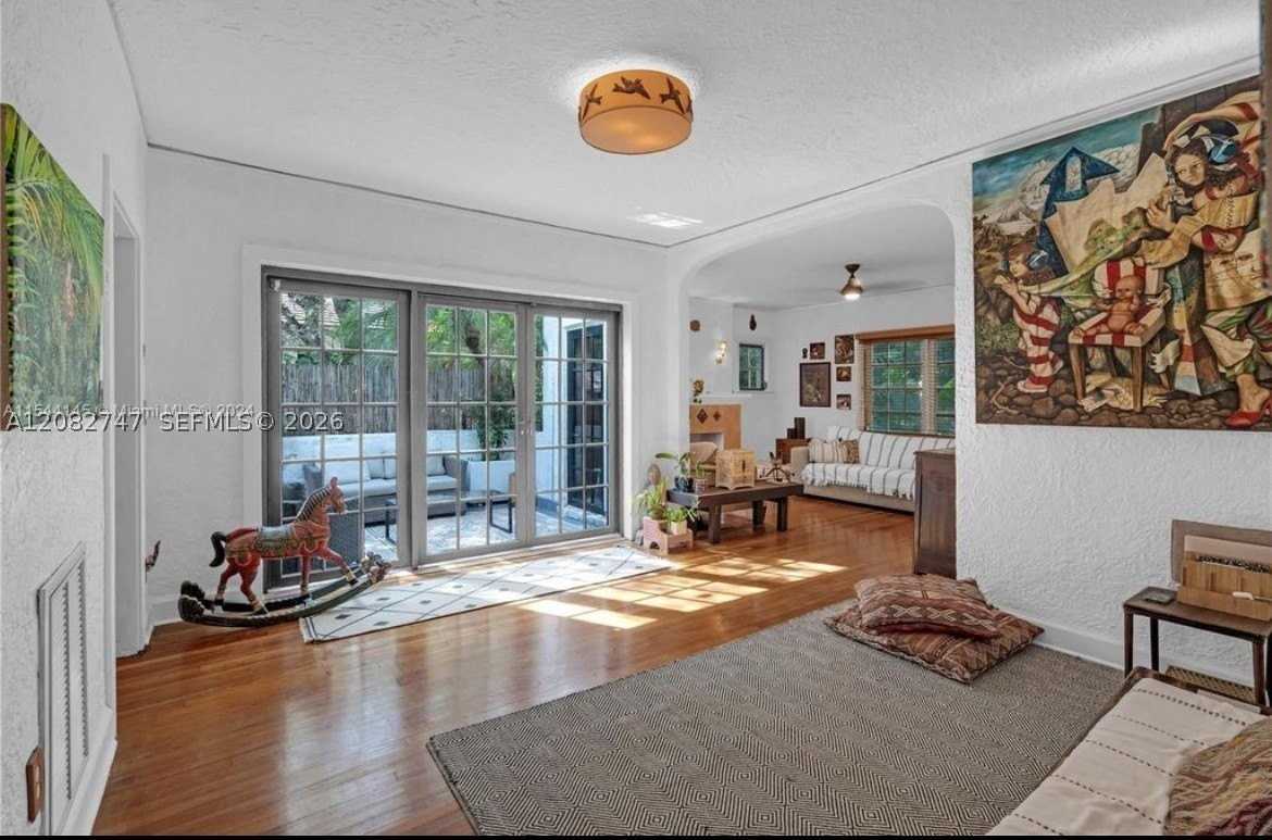 540 Majorca Ave - Photo 6 of 27