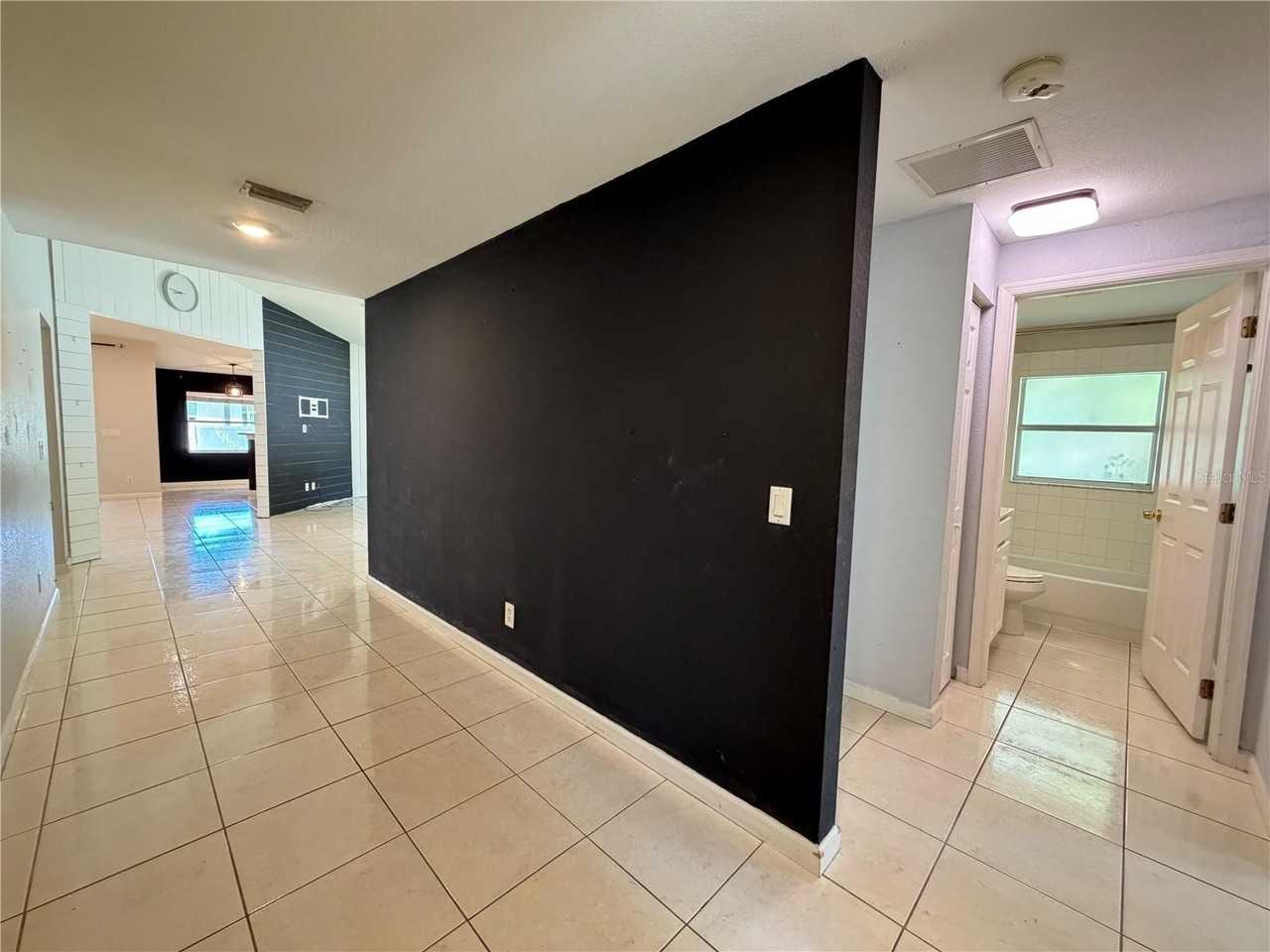 4426 Windsong Ave - Photo 3 of 24
