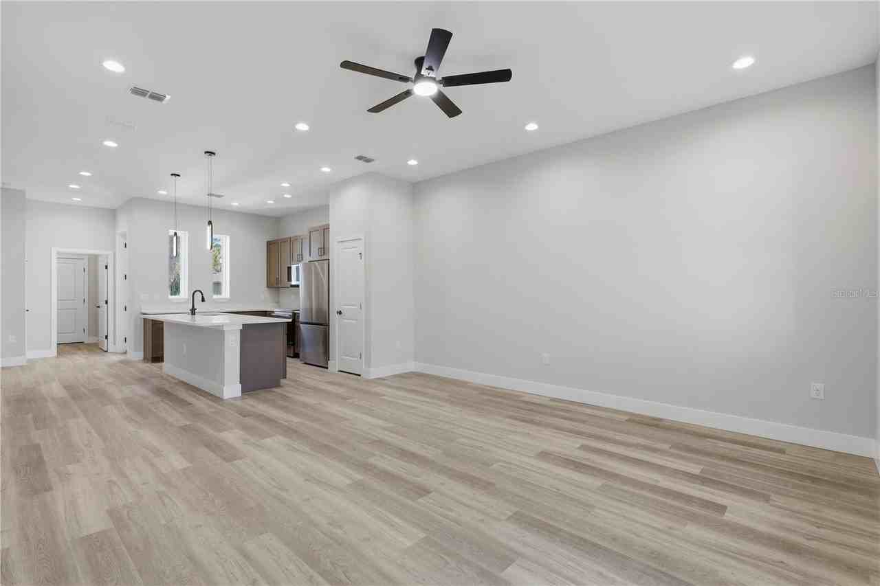 4 Slator Ct #A - Photo 2 of 18