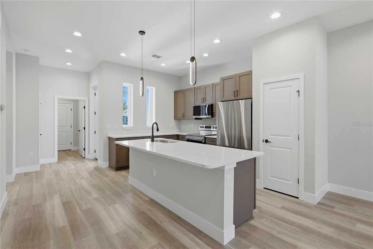 4 Slator Ct #A - Photo 6 of 18