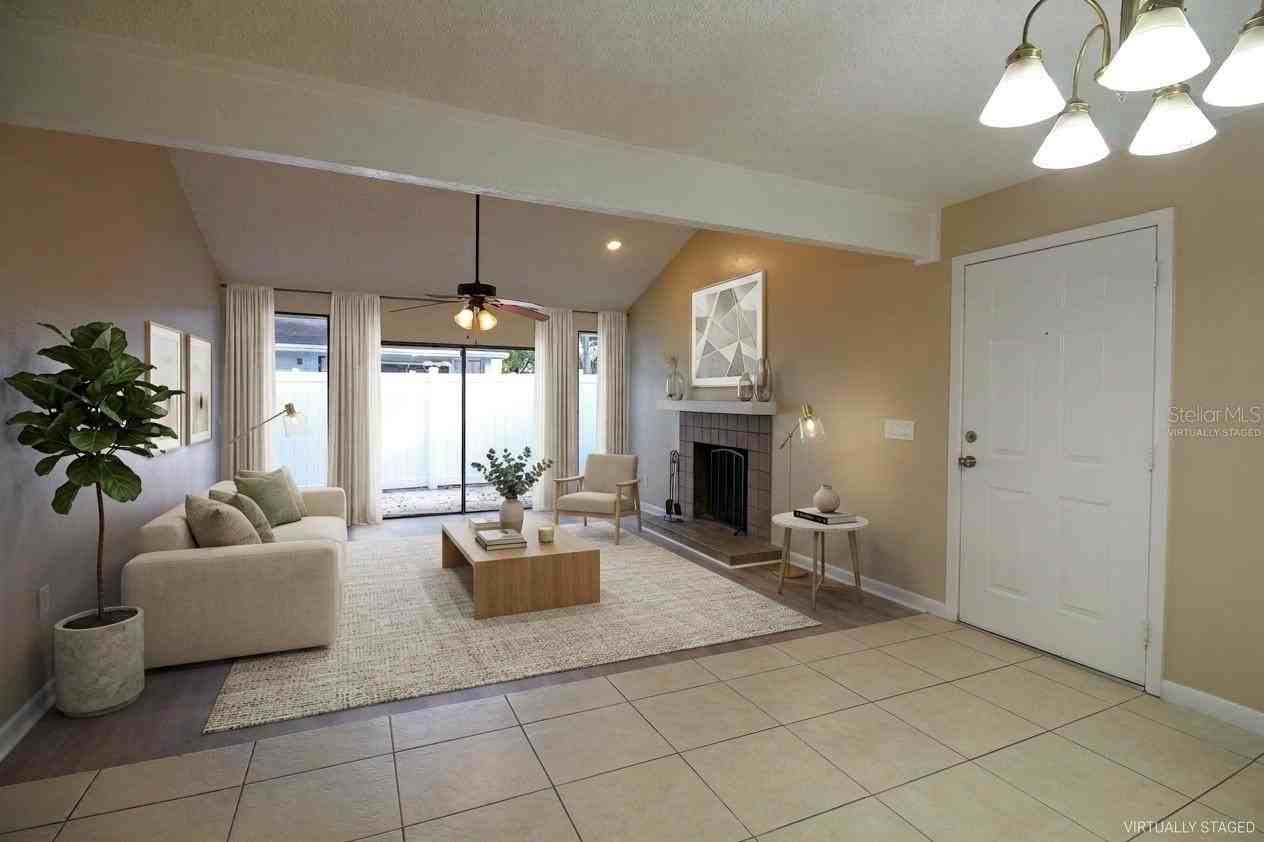1545 King Ave - Photo 3 of 21