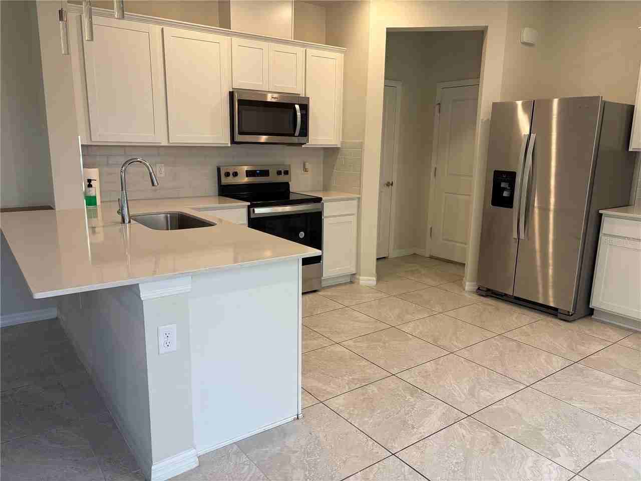 3606 Oceanic Cv - Photo 2 of 44