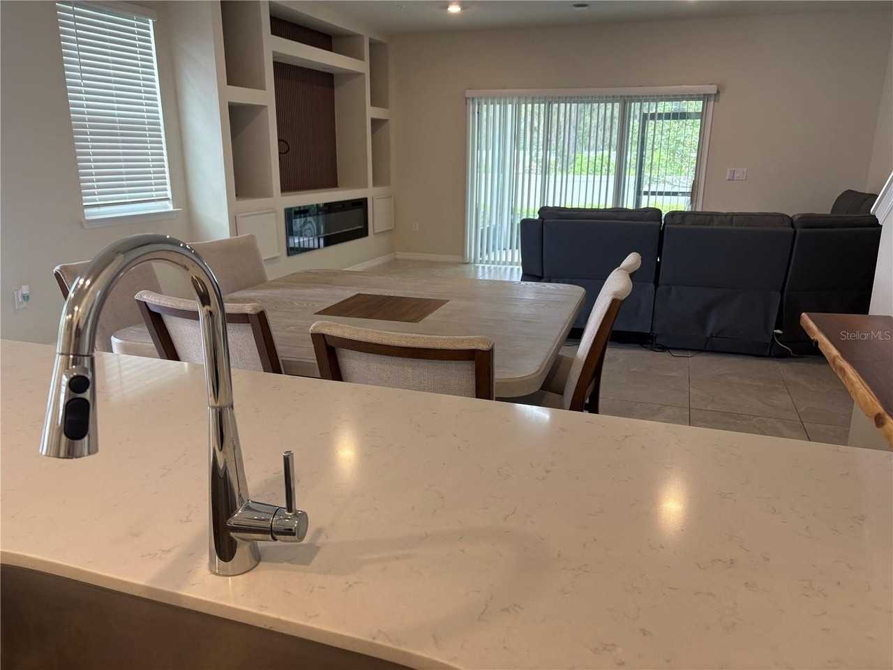 3606 Oceanic Cv - Photo 5 of 44