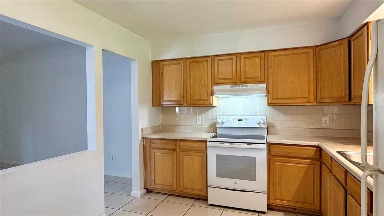 601 Soldier Sq - Photo 2 of 28