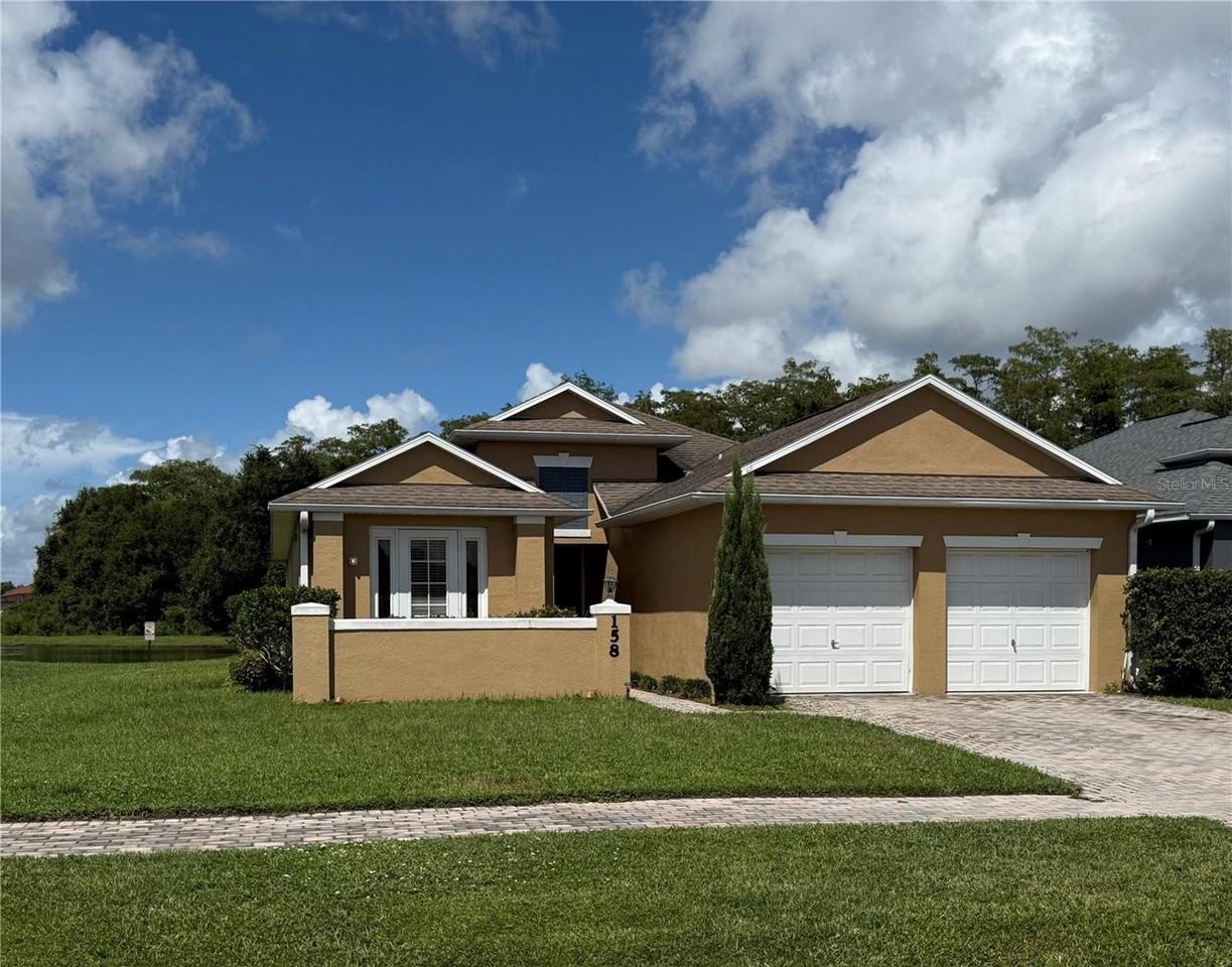 158 Magic Landings Blvd - Photo 4 of 18