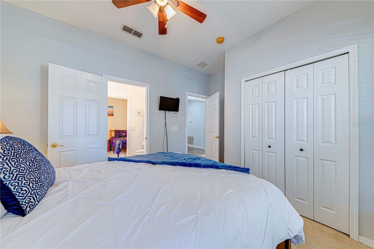 130 Orange Cosmos Blvd - Photo 6 of 23