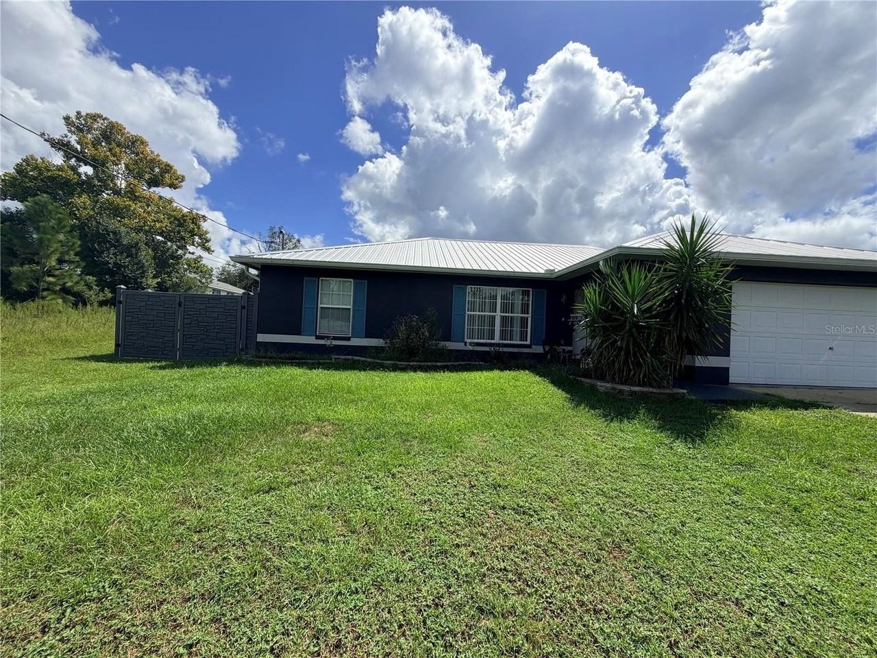 12335 Se 103rd Ct - Photo 2 of 22