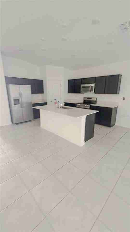 652 REGGIE Road - Photo 4 of 6