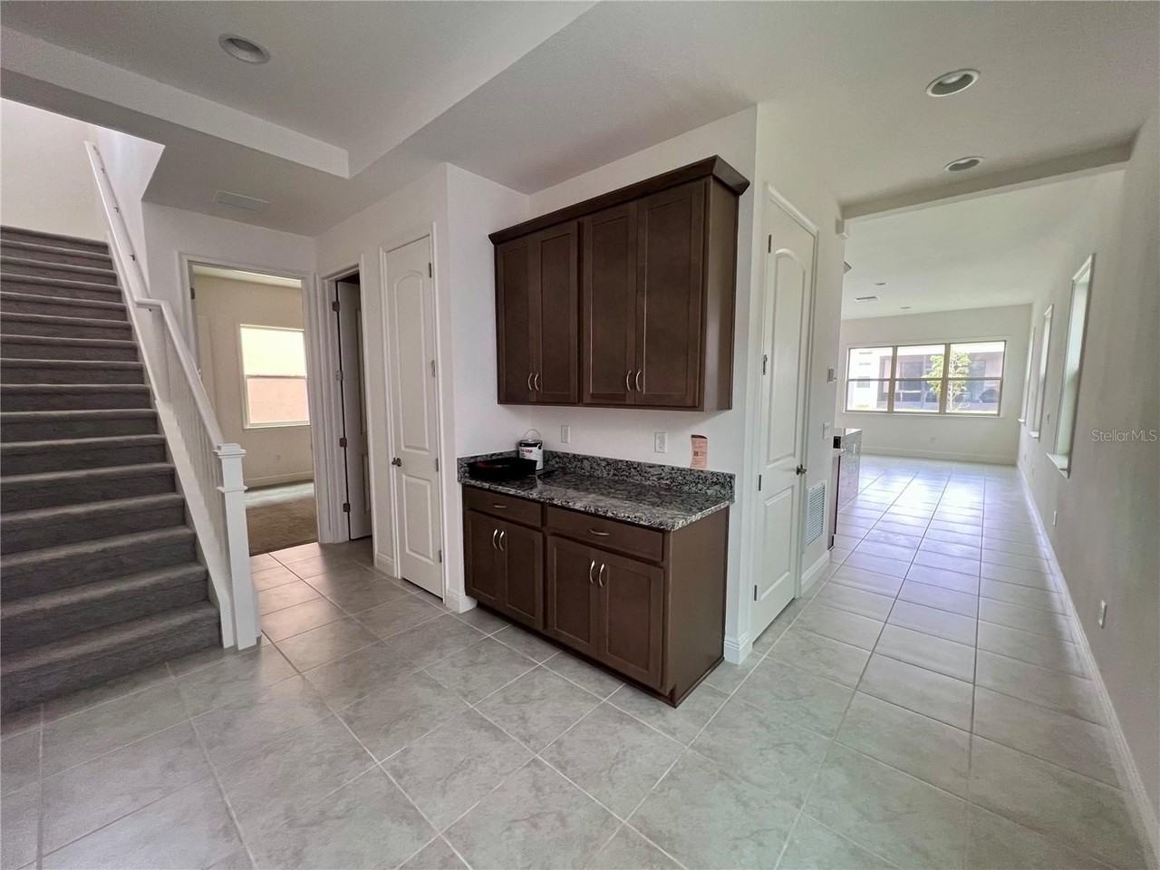 13207 Winterton Ln - Photo 3 of 18