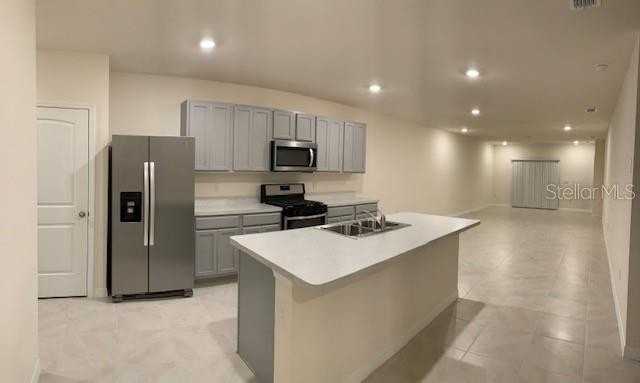 20007 Royal Tern Ct - Photo 2 of 29