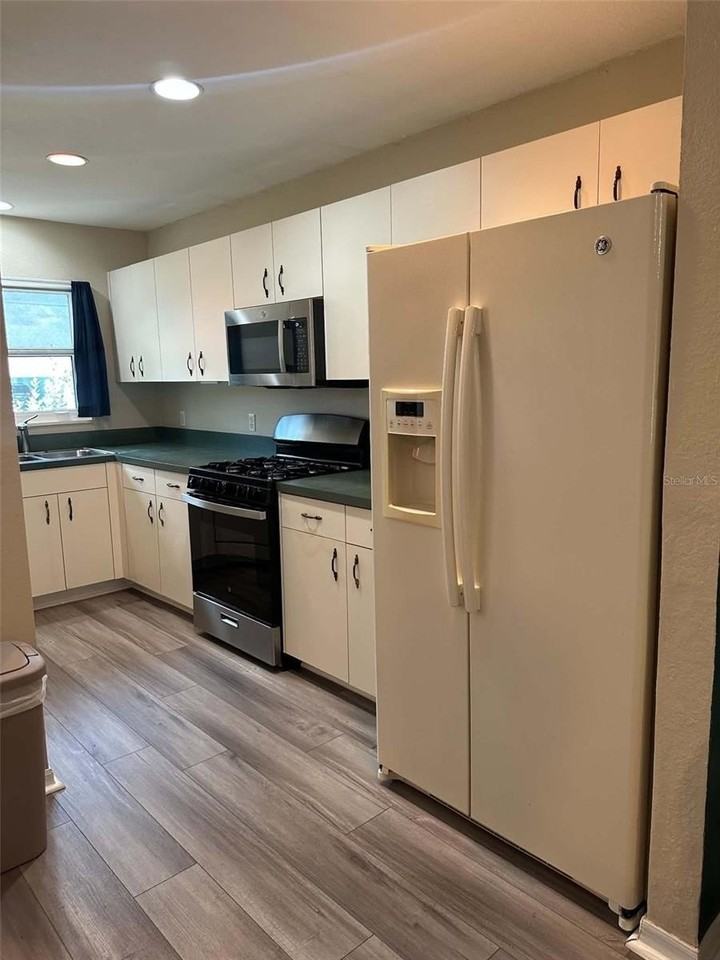 9297 Anita Ave #B - Photo 5 of 29