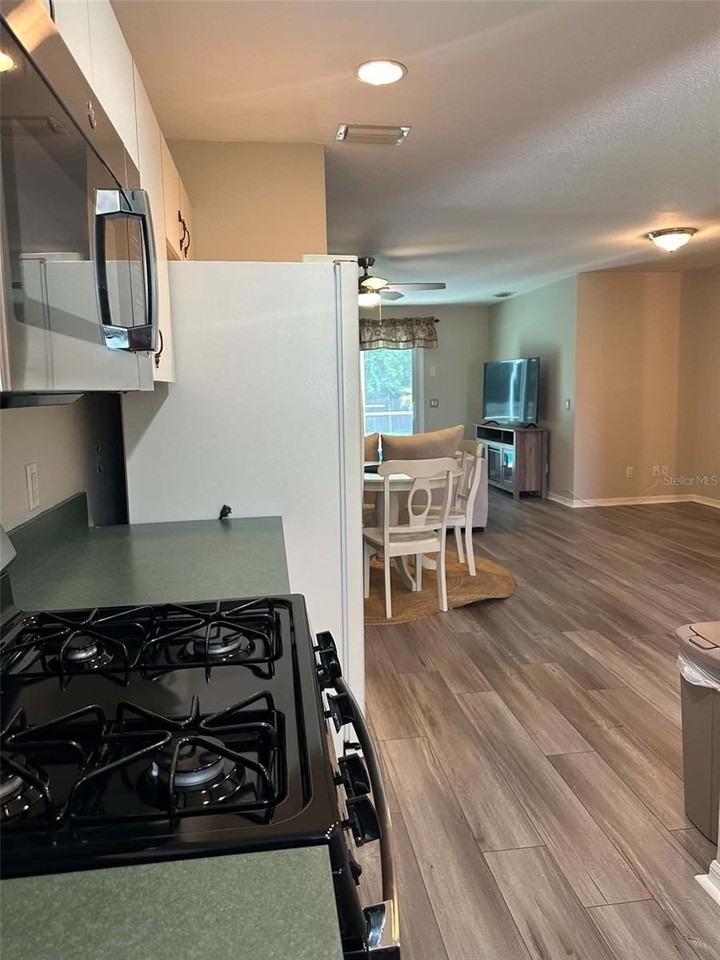 9297 Anita Ave #B - Photo 7 of 29