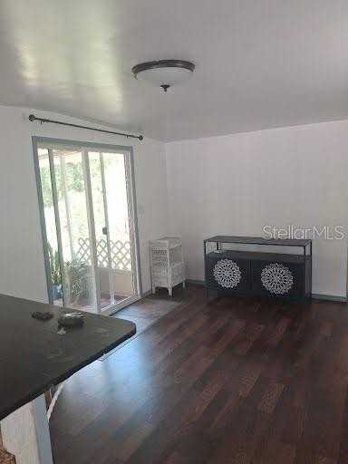 9723 Tom St - Photo 2 of 15