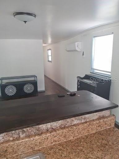 9723 Tom St - Photo 4 of 15