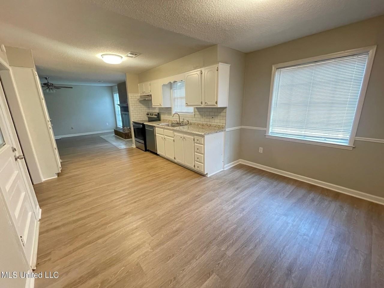 4730 Pleasant Hill Rd - Photo 2 of 10