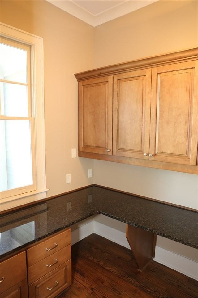 1201 North St - Photo 7 of 36