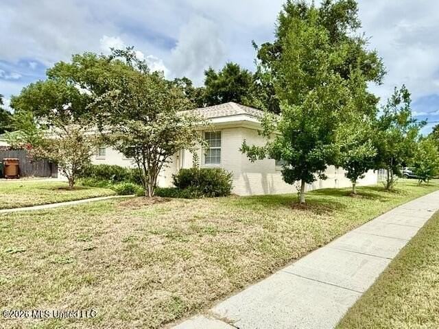 358 Porter Ave - Photo 2 of 20