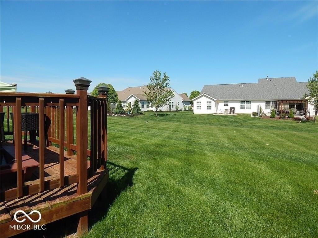 1350 Hamilton Dr - Photo 3 of 20