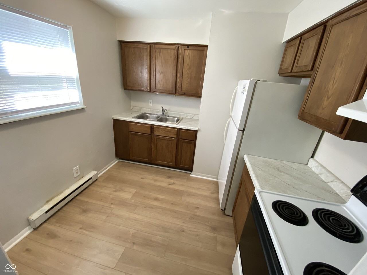 701 S 14th St #2B - Photo 4 of 9