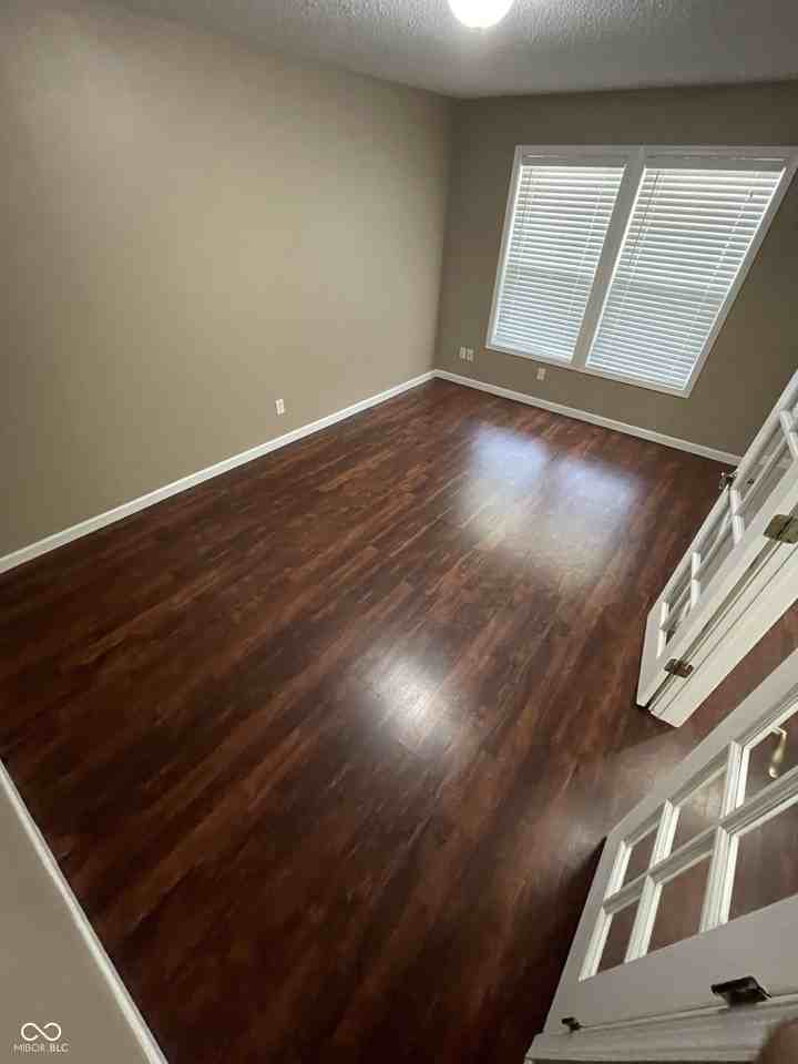 2830 Monarchy Ln - Photo 3 of 28