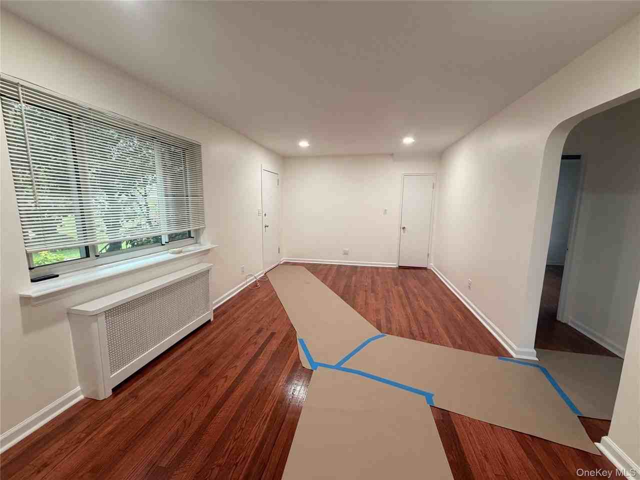 7231 Little Neck Pkwy #2ndFL - Photo 4 of 15
