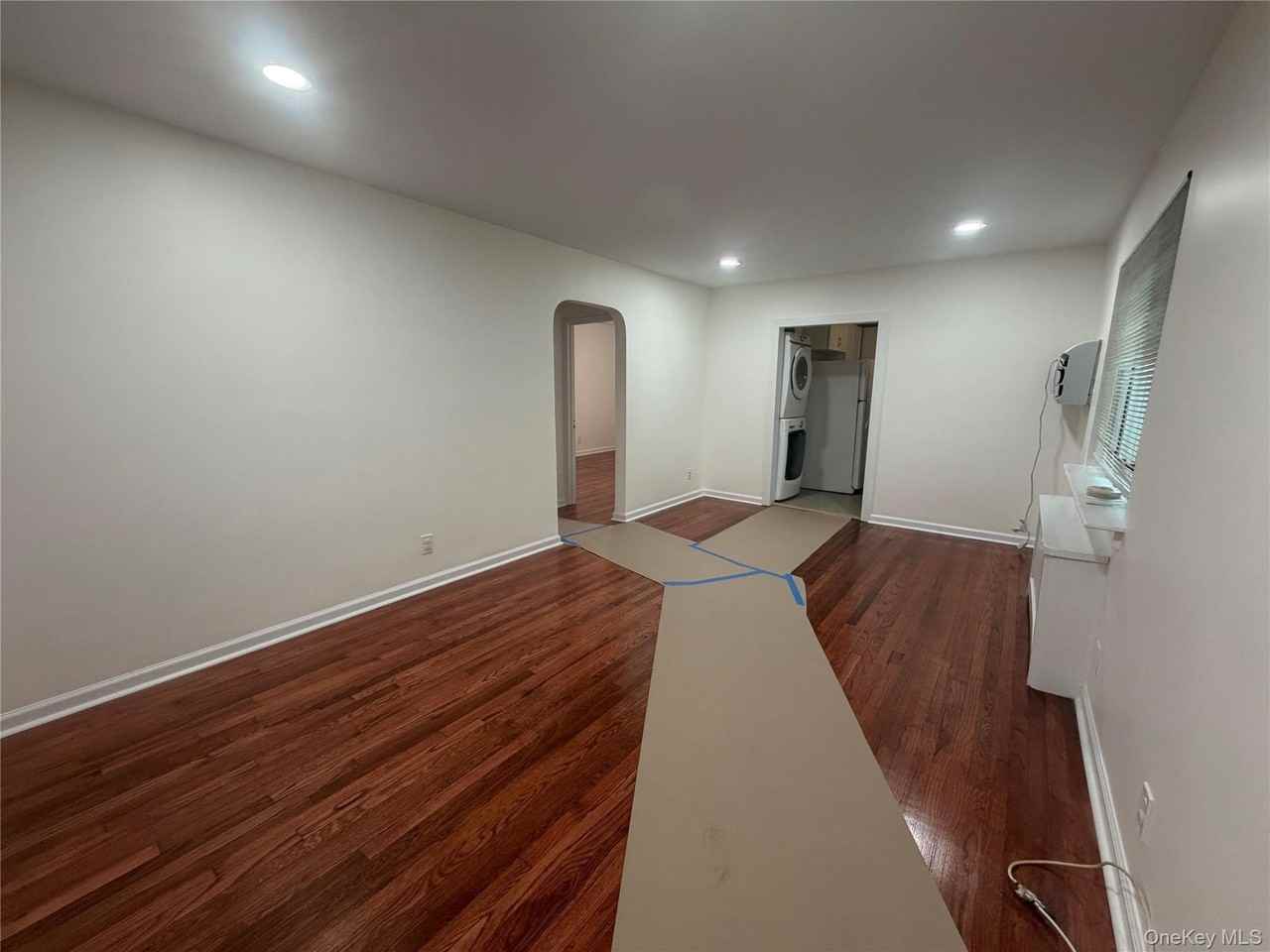7231 Little Neck Pkwy #2ndFL - Photo 5 of 15
