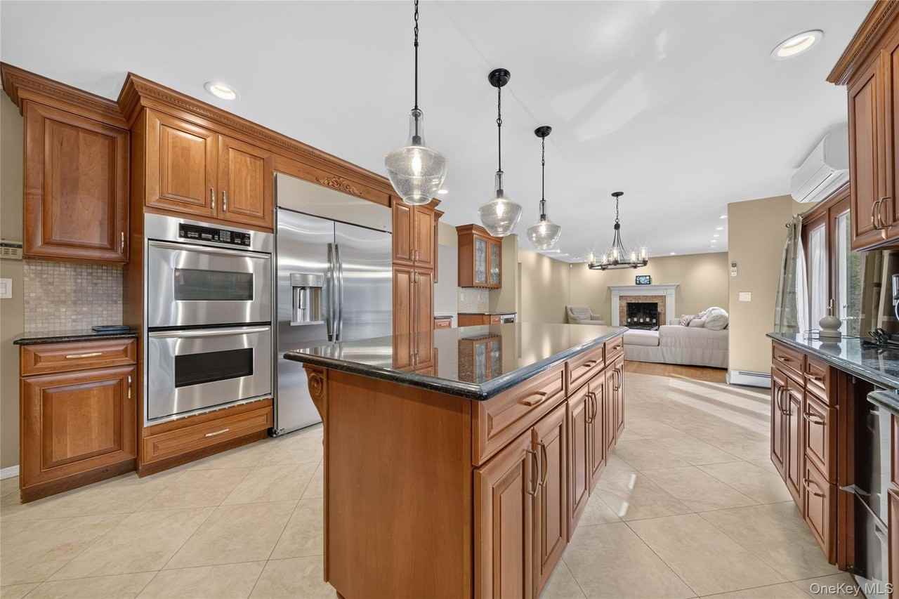 3 Pond Ridge Rd - Photo 6 of 25