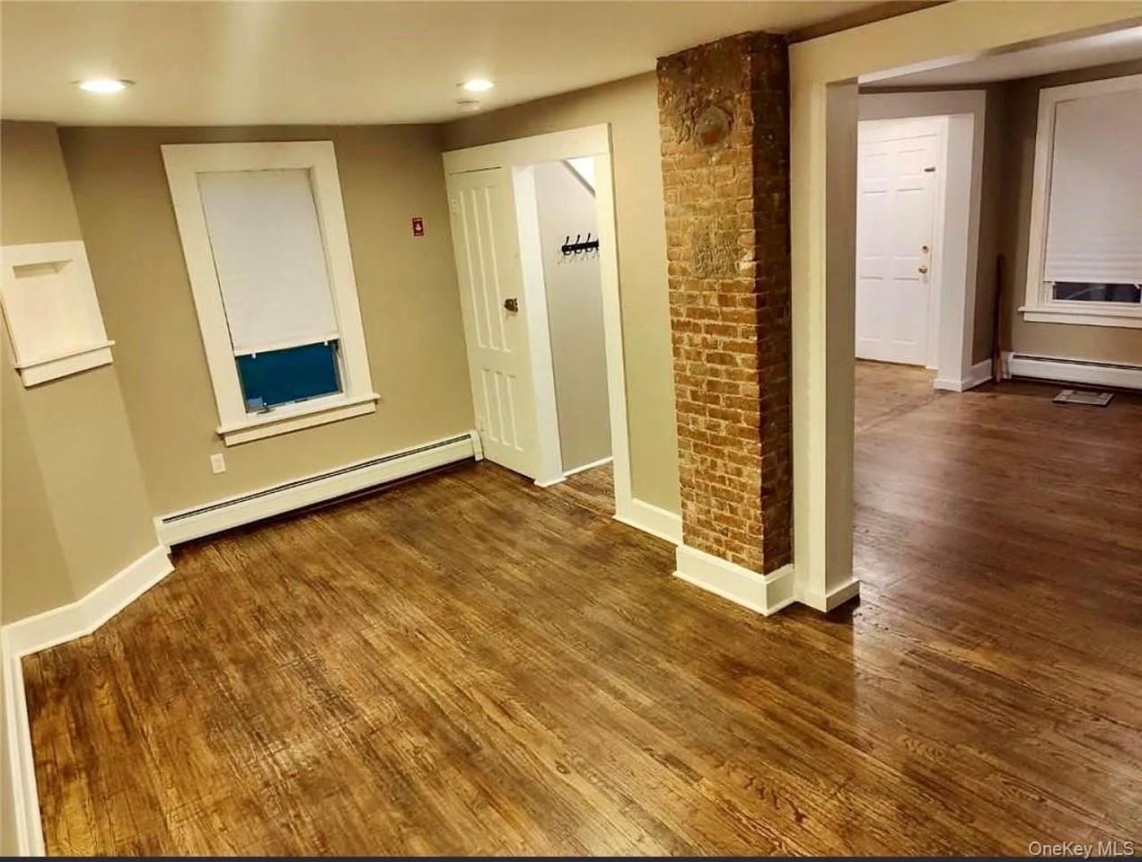 12 Elizabeth St - Photo 7 of 19