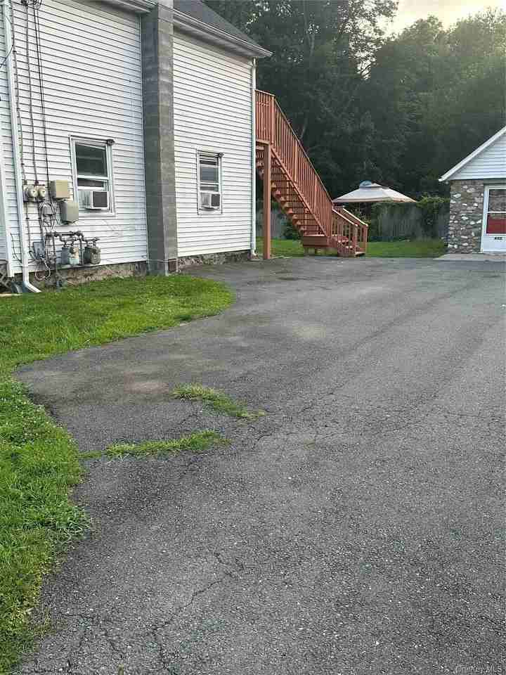 657 South St #2TOPFL - Photo 5 of 17