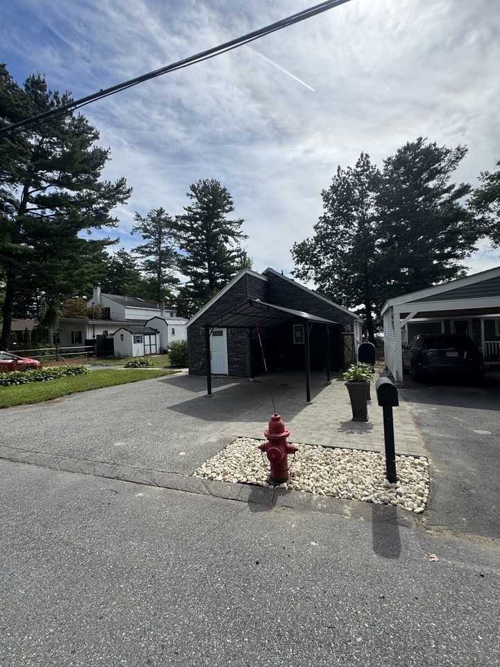 8 Calvin St - Photo 5 of 35