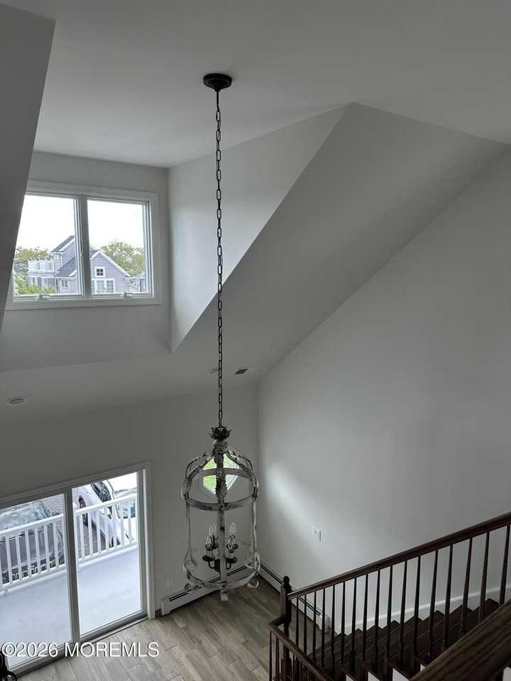 208 16th Ave - Photo 3 of 16