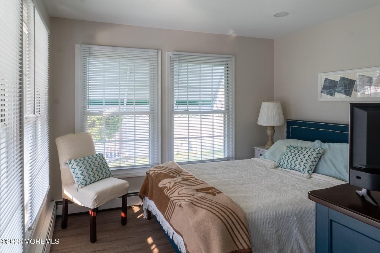 15 Monaco Ct - Photo 5 of 22